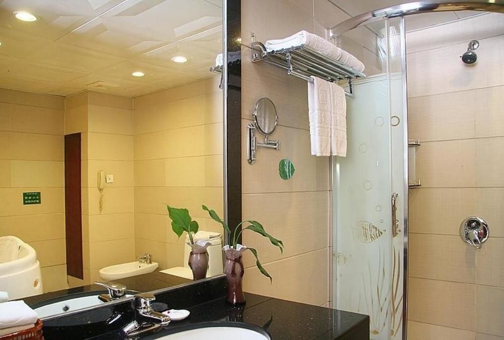 Guifu Holiday Hotel Yangshuo Exterior photo