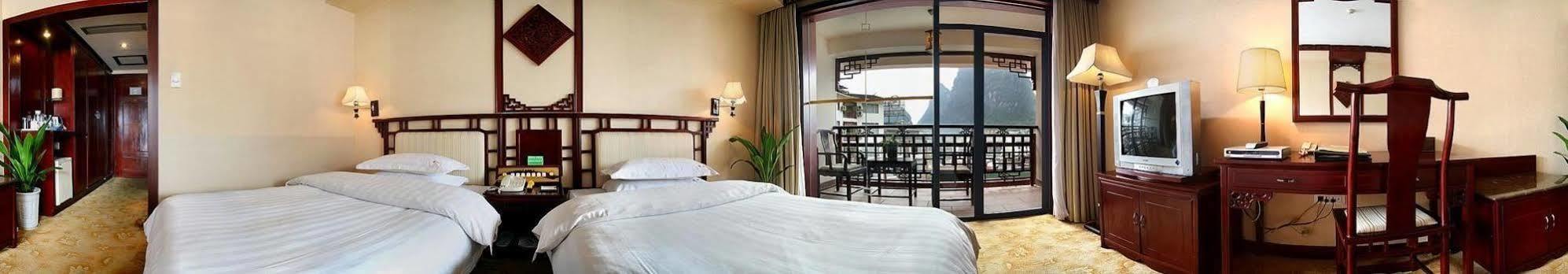 Guifu Holiday Hotel Yangshuo Exterior photo