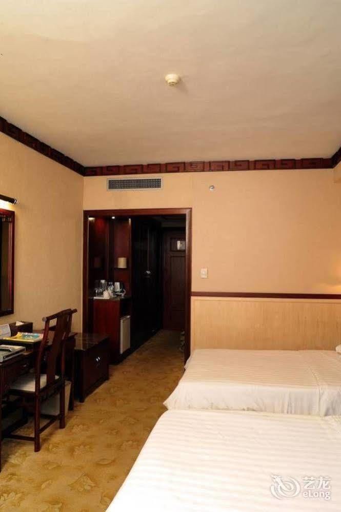 Guifu Holiday Hotel Yangshuo Exterior photo